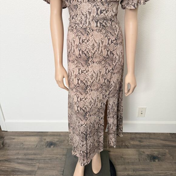 [Free Press] Snake Print Side Slit Crew Neck Flutter Sleeve Midi Dress Sz Large - Picture 8 of 10